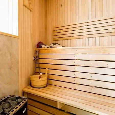 Sound And Massage Healing * Chío
